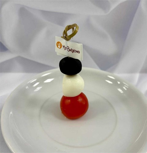 Канапе с сыром  моцарелла  маслинами и помидорами черри 1017914 - фото 7426