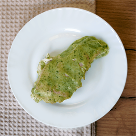 Индейка в сливочно-шпинатном соусе 1064097