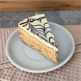 Пирожное Эстерхази 1001083