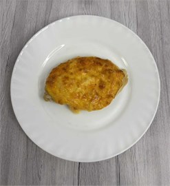 Филе куриное запечённое под овощной подушкой с сыром 1001420