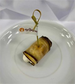 Рулетик из баклажан с творожным сыром 1012294