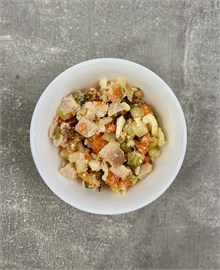 Салат Оливье с копченой курой 1235213