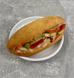 Хот-дог с луком, огурцом и болгарским  перцем 1067968