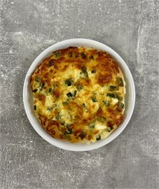 Шаньга с зелёным луком и яйцом и сыром 1277243